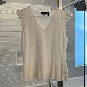 Theory sleeveless v neck shell top size L